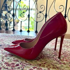 BRAND NEW RED PATENT LEATHER STEEVE MADDEN PUMPS